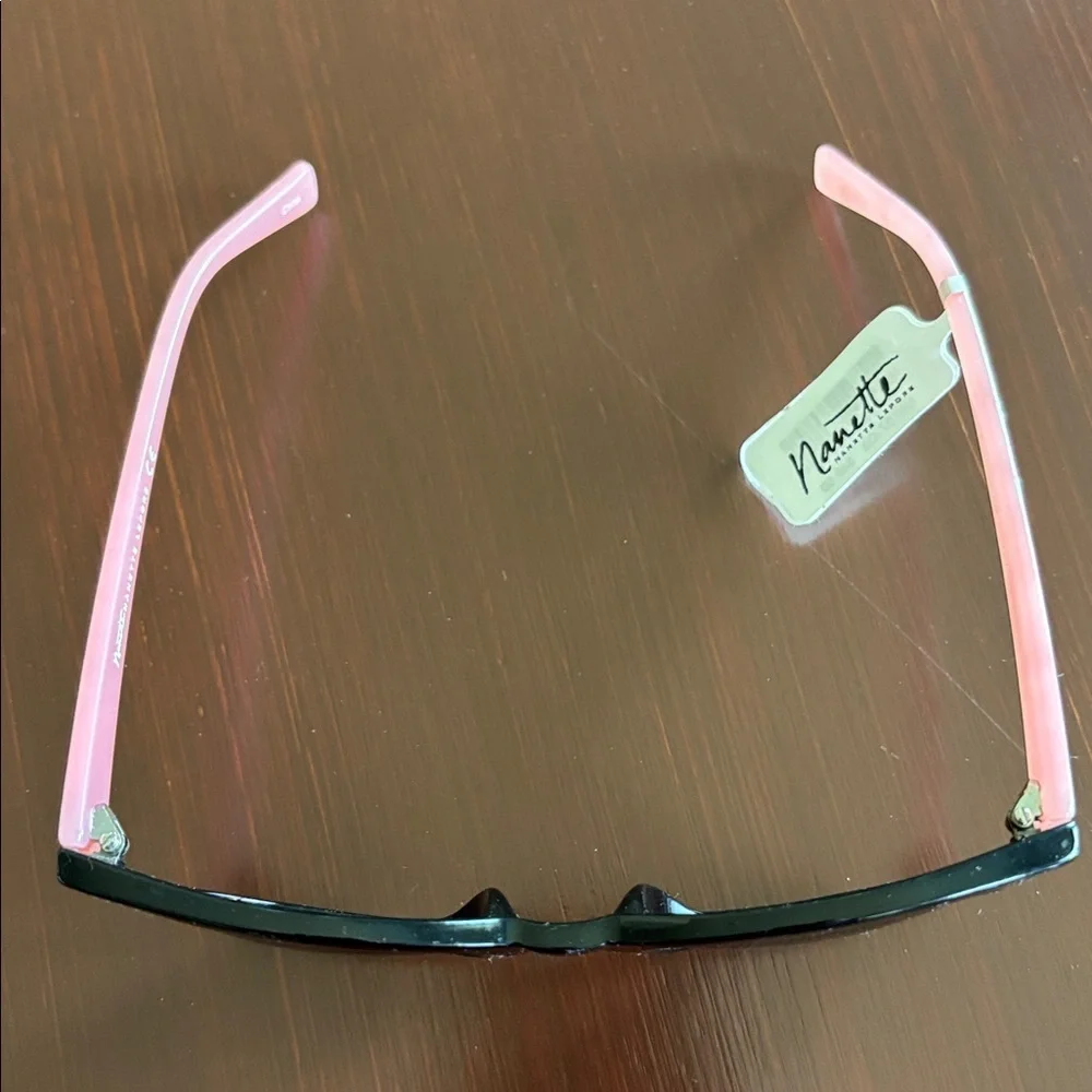 Nanette Lepore 100% UV protection,pearl pink arms,black round/square frame,NN157
